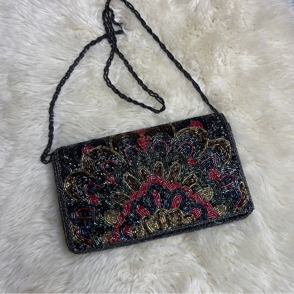 Vintage art deco style sparkling beaded formal purse/clutch - Picture 16 of 16